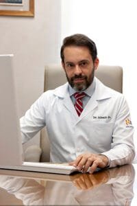 Dr Ademir Leite Junior Medico e Tricologista